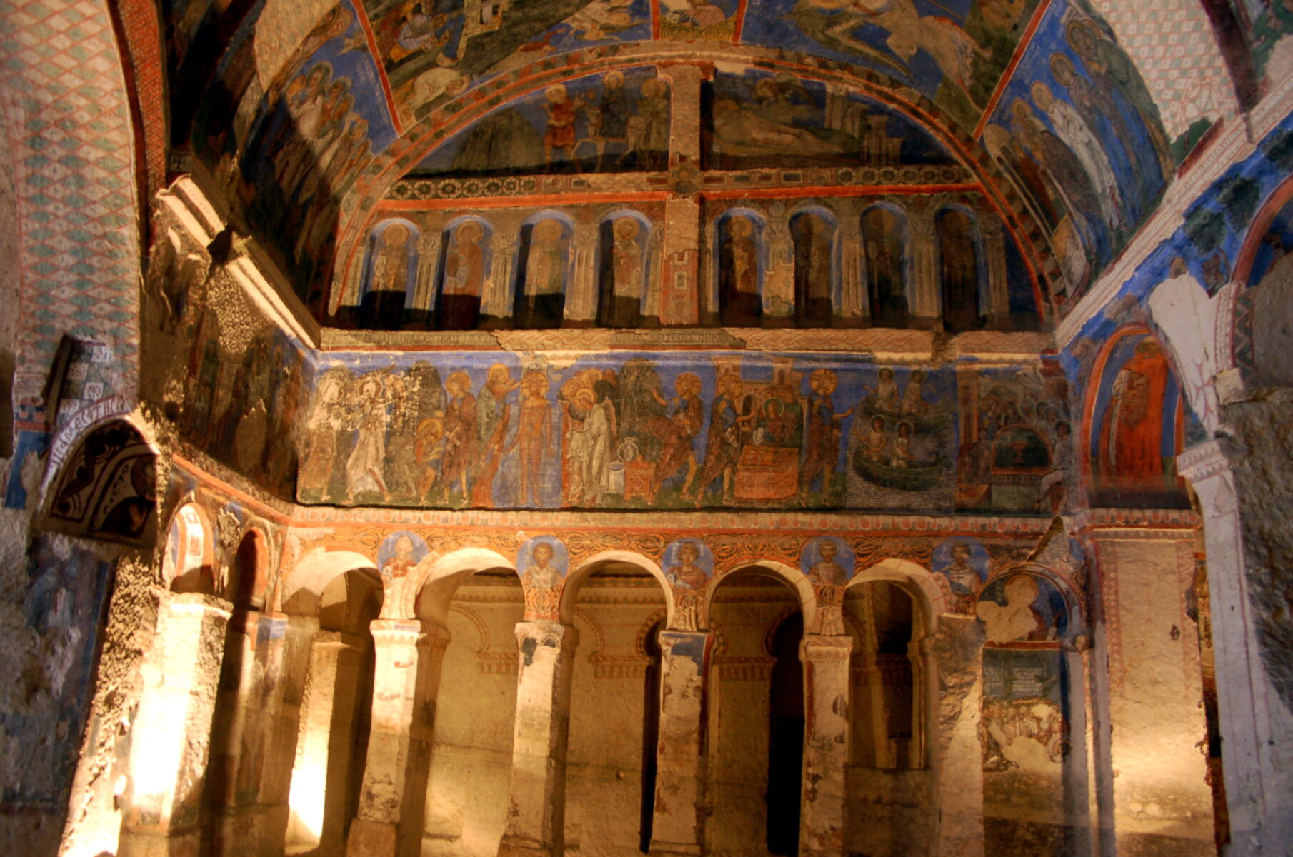 Capadocia-Goreme-Iglesia 2256x1496