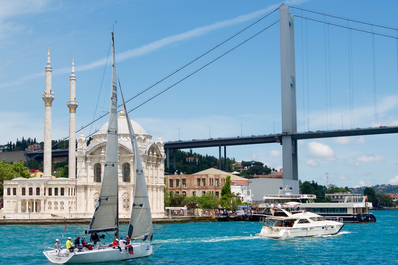 ESTAMBUL - CRUCERO POR EL BOSFORO 1280x853